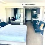 Centara Pattaya Apartment